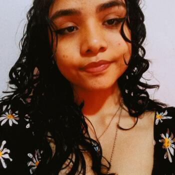 Babysitter in São Luís: Giovanna