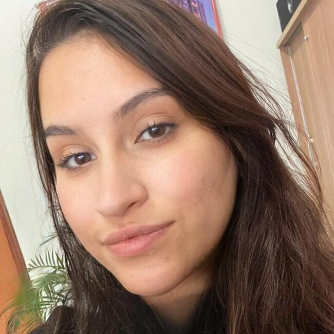 Babá em Sorocaba: Maria