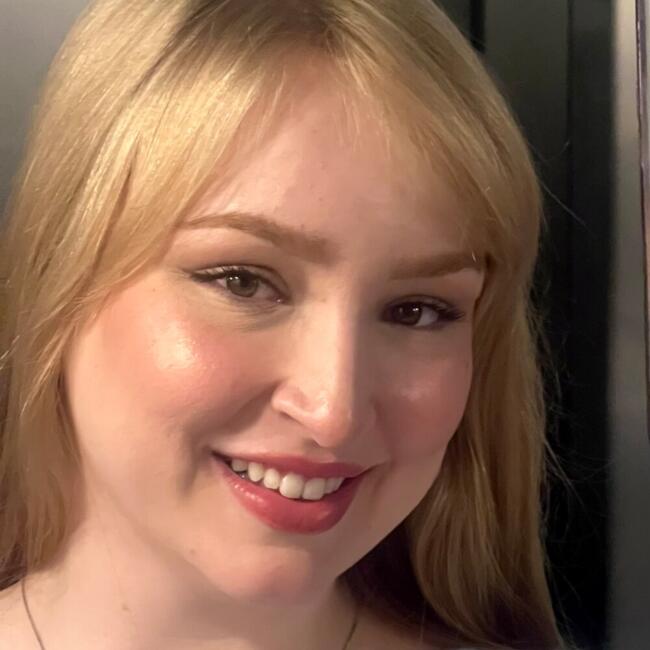 Babysitter in Porto Alegre: Anna