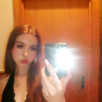 Babysitter Queanbeyan: Ella