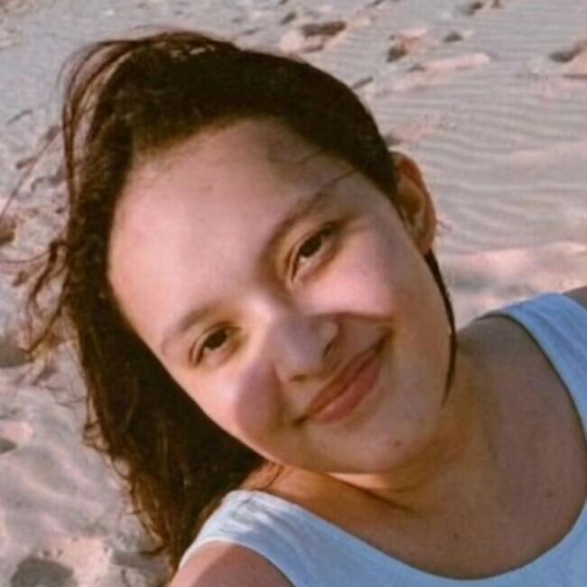 Babá em Fortaleza: Sara