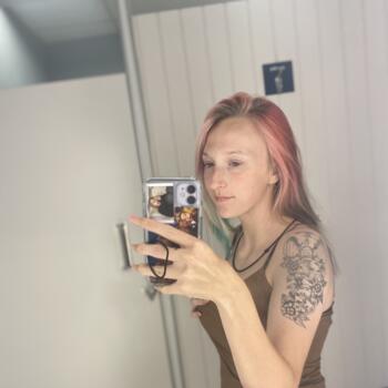 Babysitter in Virginia Beach: Hannah