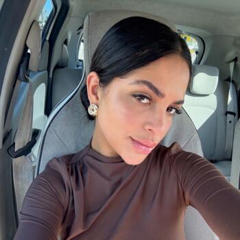 Babysitter Sintra: Mila