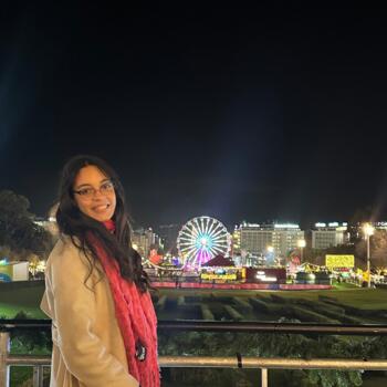 Babysitter em Setúbal: Ester