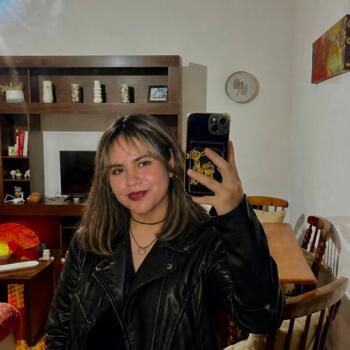 Babysitter in Salta: Mica