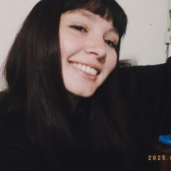 Babysitter in San Carlos: Sara