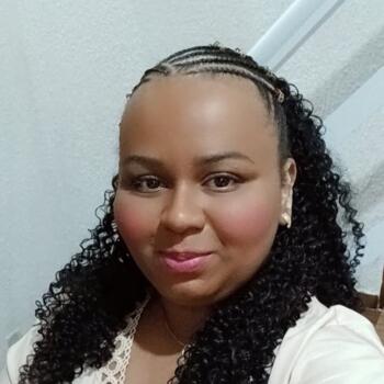 Babá Niterói: Daniele