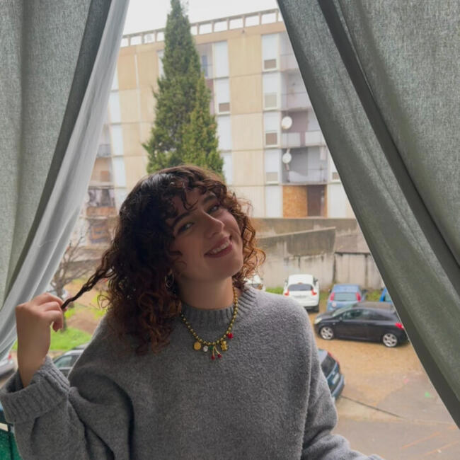 Babysitter in Nîmes: Sarah