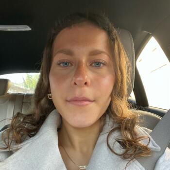 Babysitter in Paris: Clara Orban