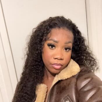 Babysitter in Bondy: Naomie