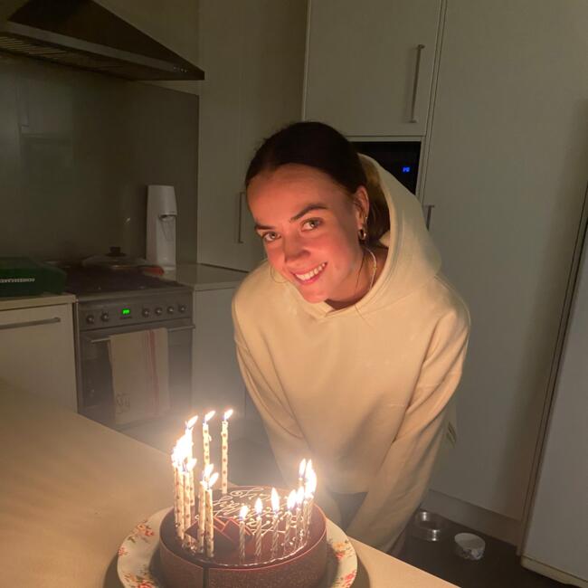 Babysitter in Auckland: Lucy