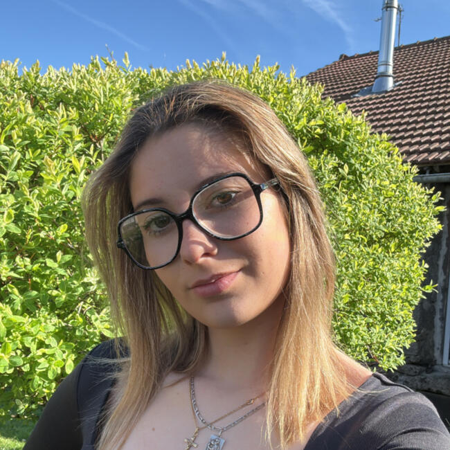 Babysitter in Saint-Léger-la-Montagne: Audrey