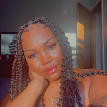 Babysitter Lisbon: Jelisa