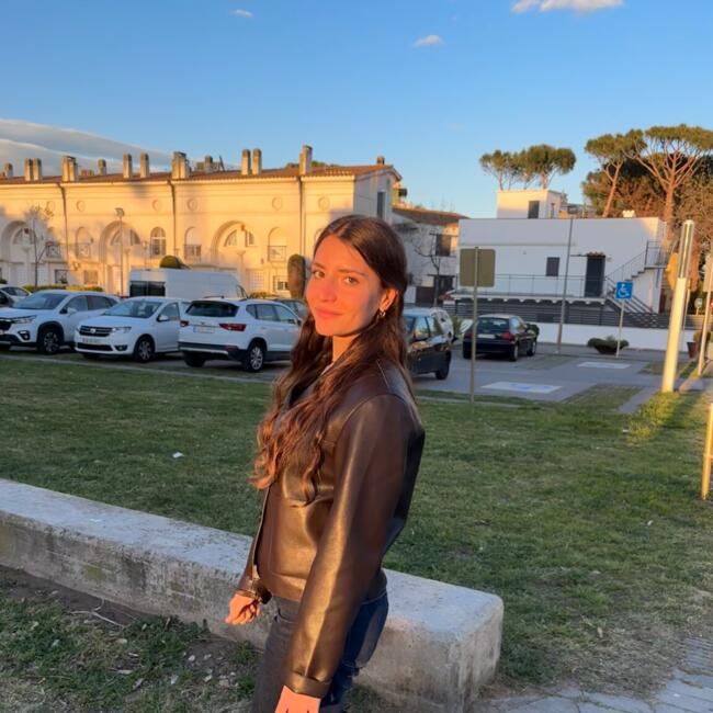 Canguro en Cadaqués: Candela