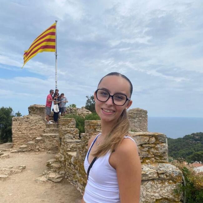 Babysitter in Blois: Shanice