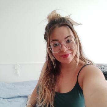 Canguro en Valencia: Sheyla