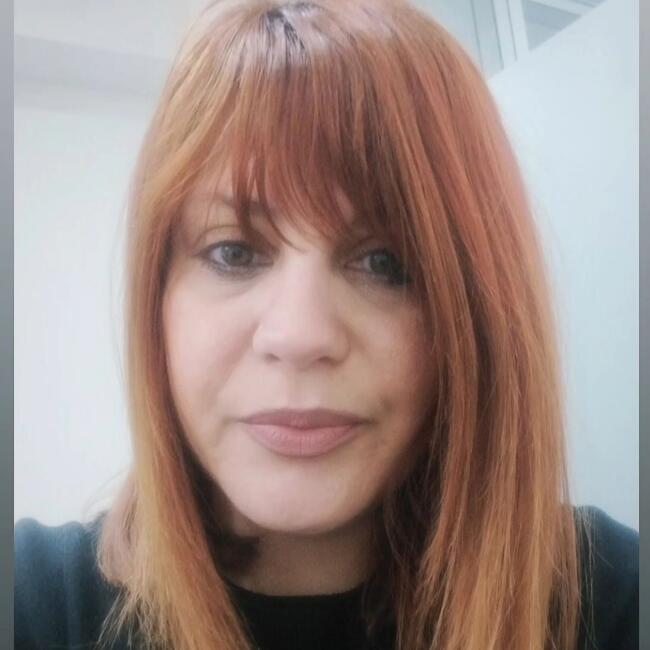 Babysitter in Athens: Fotini