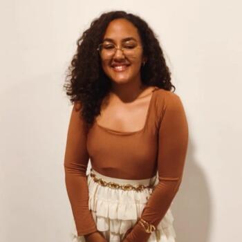 Babysitter in Porto Seguro: Luana