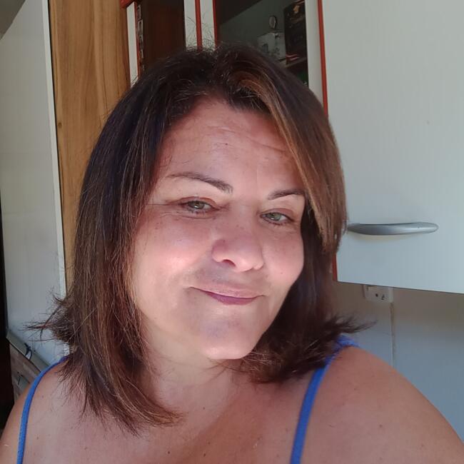 Babysitter in Juiz de Fora: Luciane