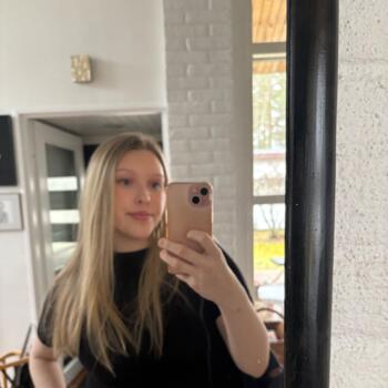 Babysitter in Pori: Helmi