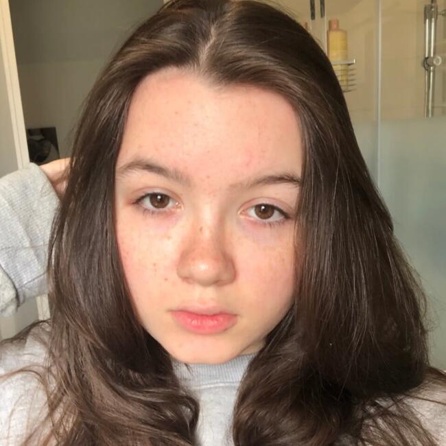 Babysitter in Tours: Ines