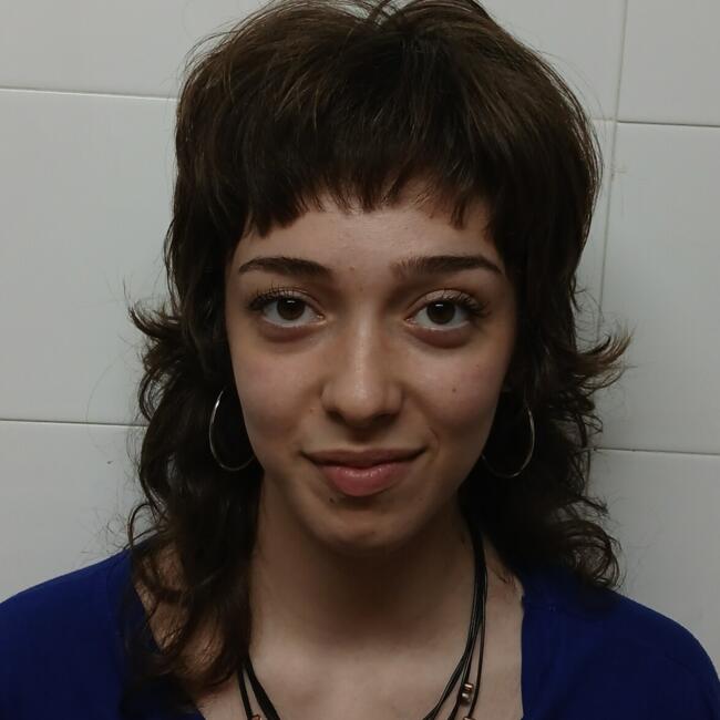Babysitter in Illescas: Laura