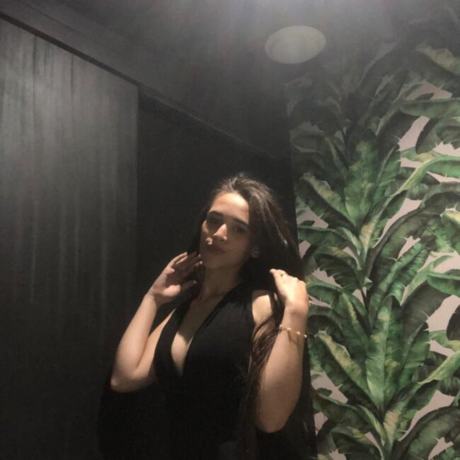 Babá em Florianópolis: Yasmim