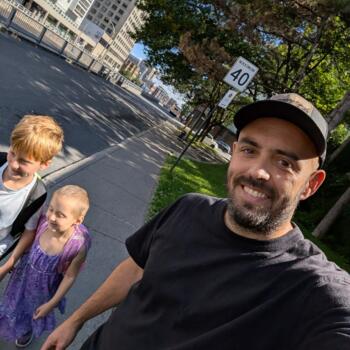 Parent Montreal: Julien