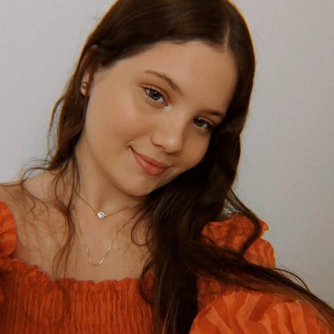 Babá em Brasília: Izabel