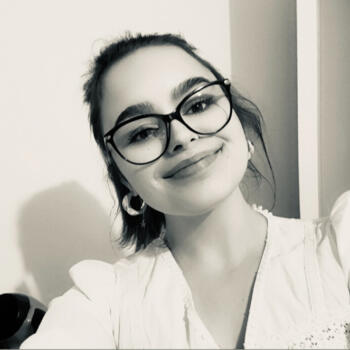 Babysitter in Rouen: Louanne