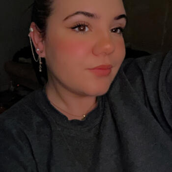 Babysitter in Beaumont-Hague: Goendoline