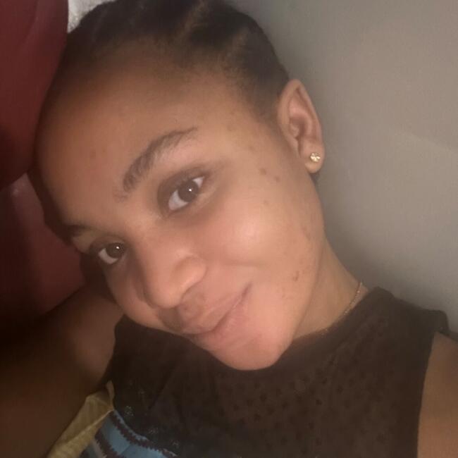 Babysitter in Granada: Lucía Nchama