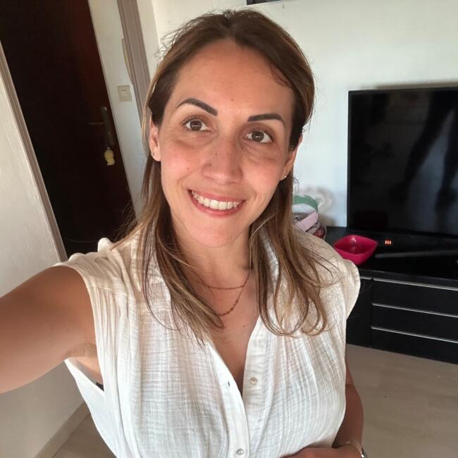 Job de garde d'enfants à Fréjus: Cécile