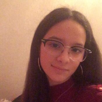 Baby-sitter in Le Chesnay: Ilham