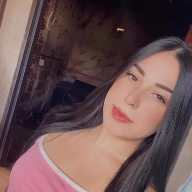 Babysitter in Recanto das Emas: Ana Júlia