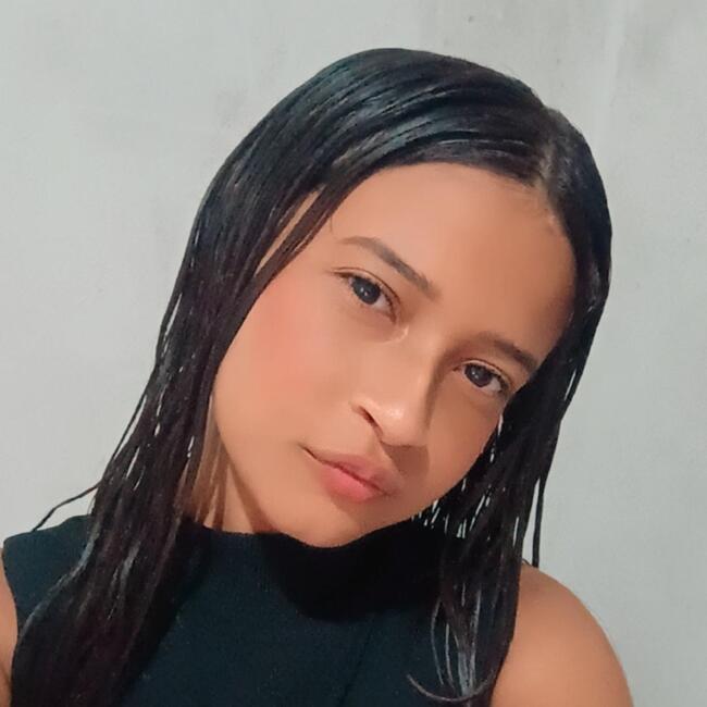 Babá em São Luís: Caylani