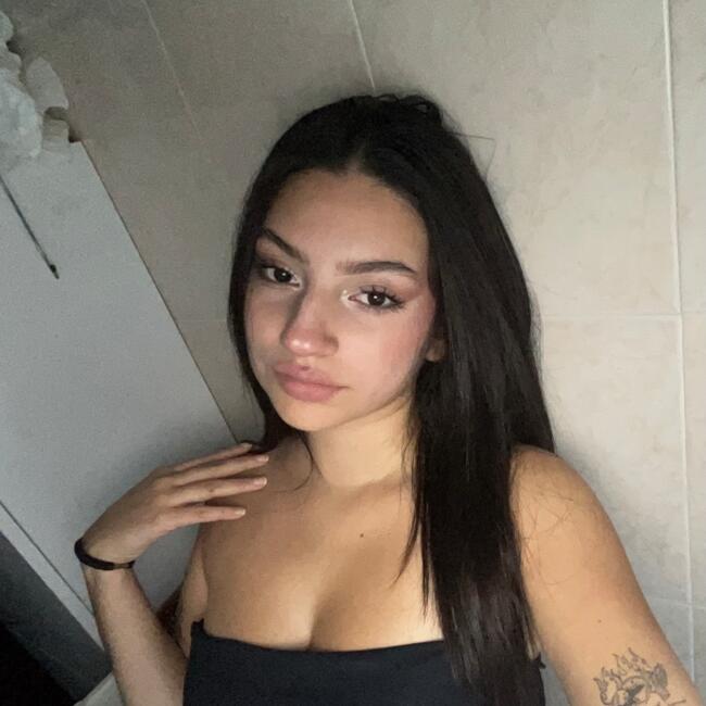 Canguro en Alcalá de Henares: Abigail