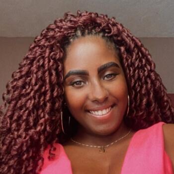 Babysitter Ribeirão Preto: Camilly