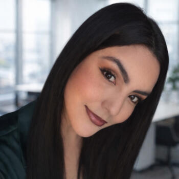 الوالدين مسقط: Valeria