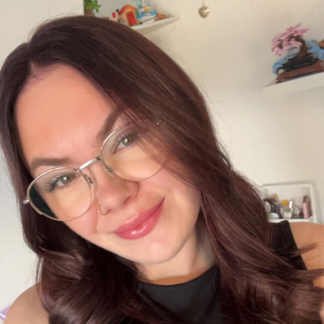 Babysitter in Northampton: Eleanor