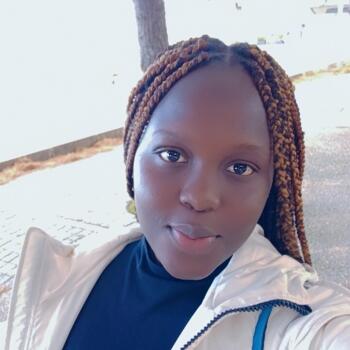 Babysitter in Sintra: Janira