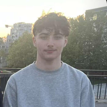 Babysitter L'Hermitage: Tristan