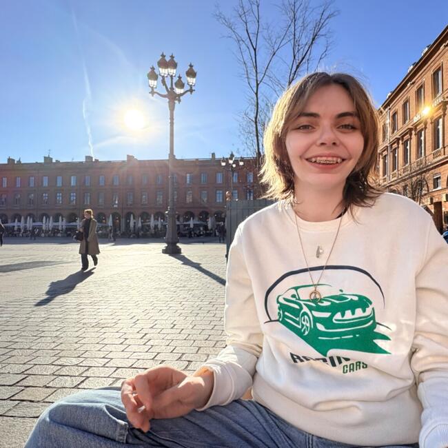 Babysitter in Toulouse: Lisa