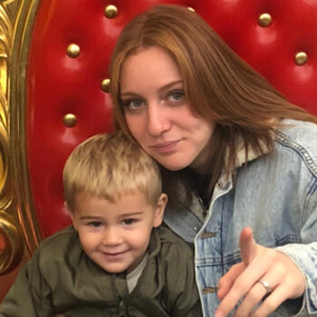 Baby-sitter in Évenos: Flavy