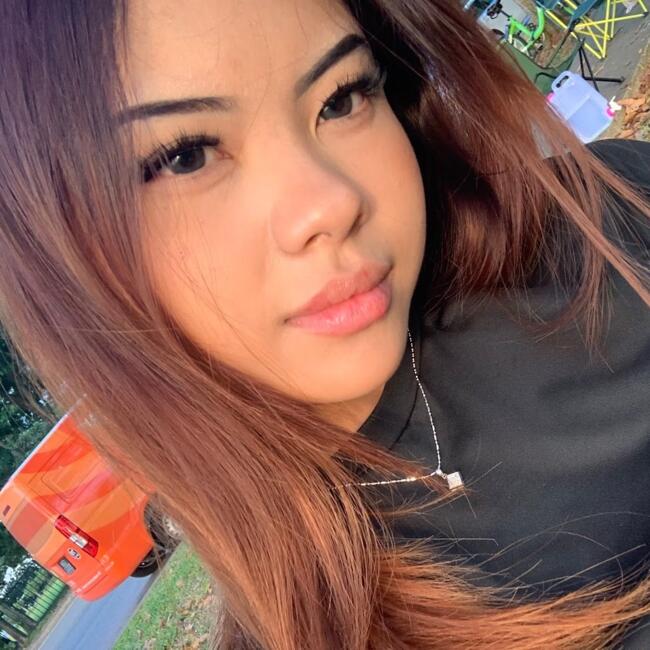 Babysitter in Singapore Island: Mira