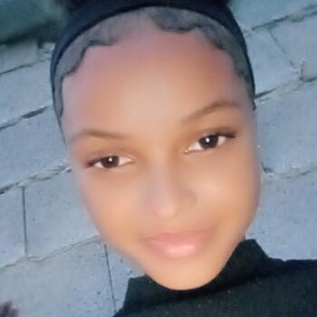 Babysitter em Barreiro: Ariany