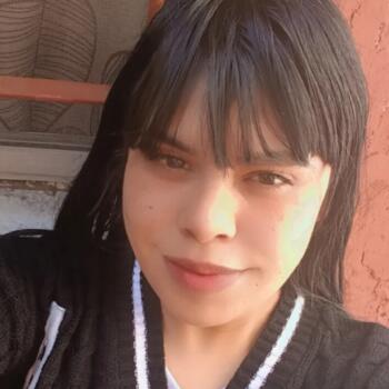Babysitter in San Fernando: Florencia