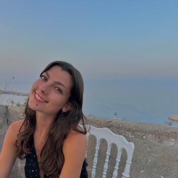 Babysitter in Aix-en-Provence: Leia