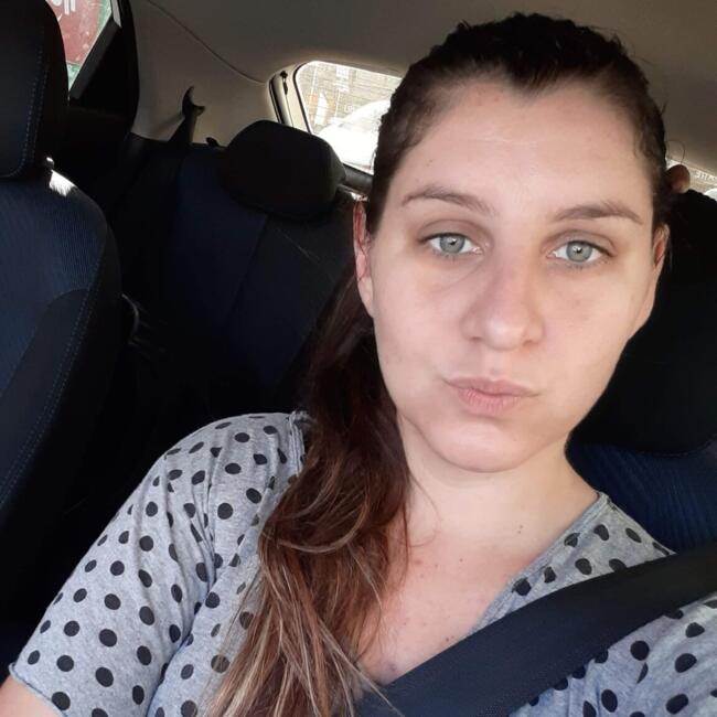Babysitter in Luis Eduardo Magalhães: Anielly