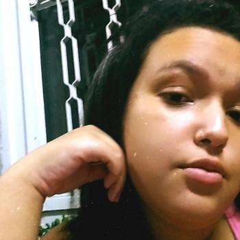 Babysitter in Contagem: Ana